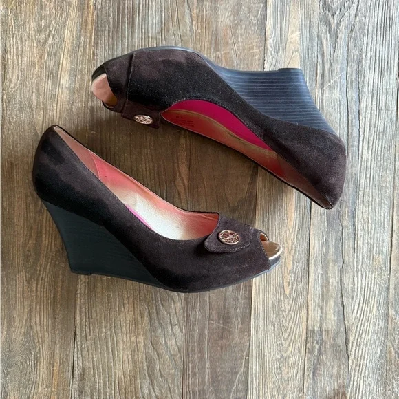 Lilly Pulitzer Brown Suede Peep Toe Wedges - Picture 8 of 12